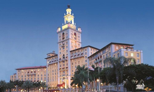 Biltmore Hotel, Rezerwuj Hotel Hotele w Miami Beach z basenem, Basen