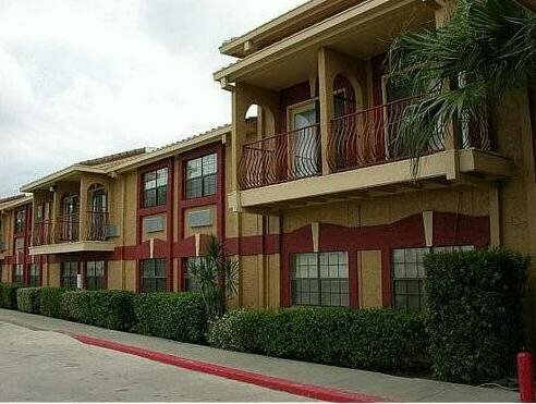 Courtyard by Marriott Brownsville, Забронировать Отель Браунсвилл Rio Grande Valley