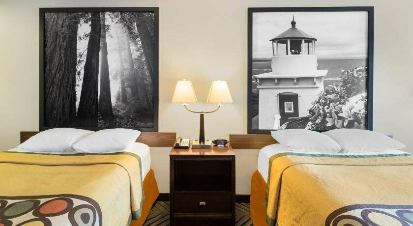 Holiday Inn Express Fortuna
