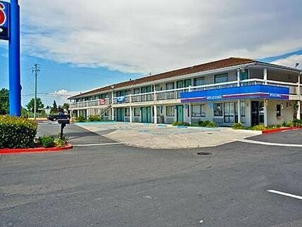 Motel 6-Medford, OR - North, Buchen Sie Motel Medford Rogue Valley