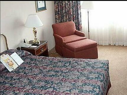 Holiday Inn New York Jfk Airport Area, an Ihg Hotel