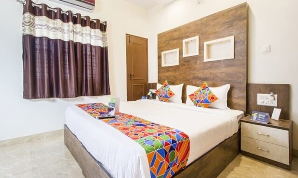 FabHotel Corporate Crown II Koramangala