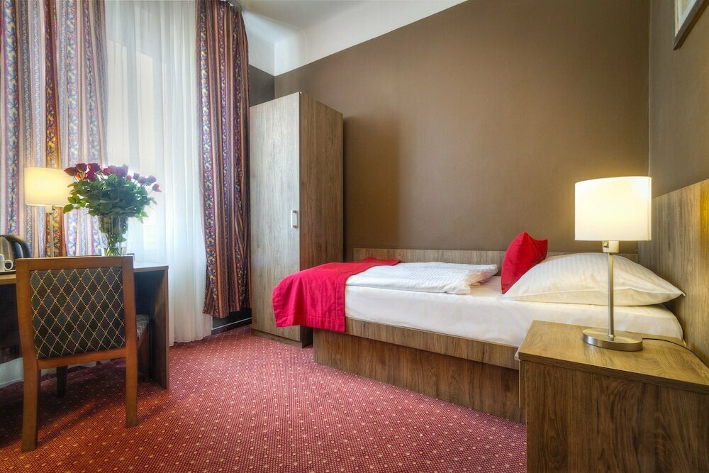 Hotel Harmony