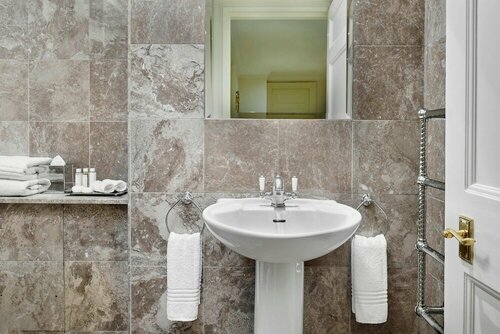 Grand Residences by Marriott - Mayfair-London, Забронировать Отель Отели Лондона 5 звезд, рядом с Конференц-центр Cavendish, 5*