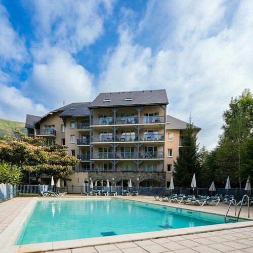 Résidence Pierre & Vacances Les Rives de lAure, Забронировать Отель Сен-Лари-Сулан Saint-Lary-Soulan Ski Resort