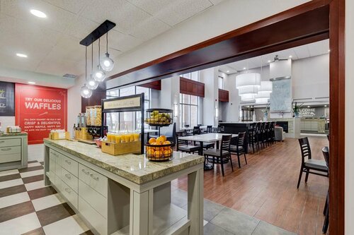 Hampton Inn & Suites by Hilton Brantford, Book Hotel Brantford Hamilton, Halton and Brant