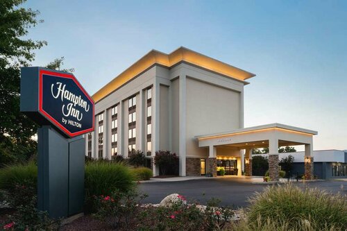 Hampton Inn Charlottesville, Забронировать Отель Шарлотсвилл Shenandoah National Park