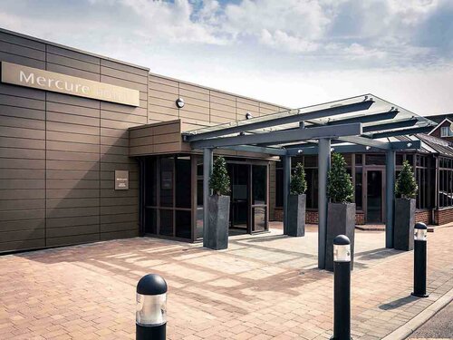 Mercure London Heathrow Hotel, Rezervați Hotel Hoteluri în Merseyside cu mese, Demipensiune / Pensiune completă