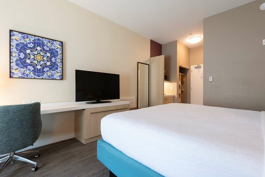 Hilton Garden Inn Calabasas