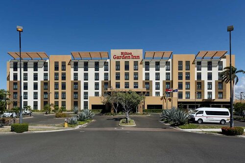 Hilton Garden Inn Guanacaste Airport, Забронировать Отель Либерия Гуанакасте
