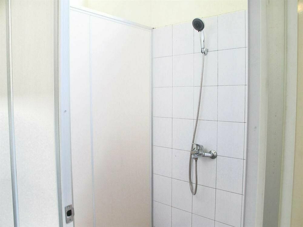 KAMAR KAMAR - Backpacker