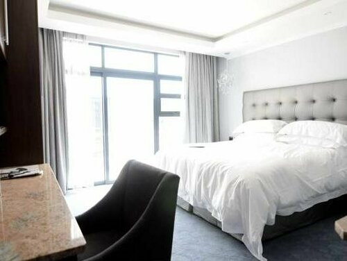 Blue Diamond Boutique Hotel, Забронировать Бутик-отель Moreleta Park 