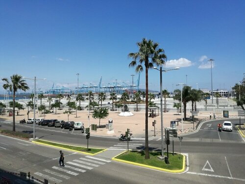 Hostel Puerto Algeciras, Prenota Ostello Algeciras 