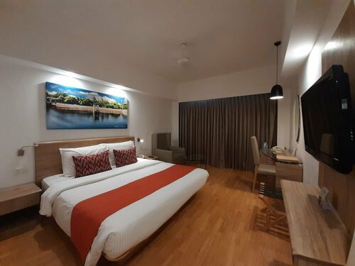 Lemon Tree Hotel Chennai, Забронировать Отель Отели штата Тамилнада с парковкой, Парковка