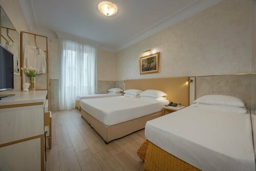 Hotel Palladium Palace, Забронировать Отель Вокзал Термини 