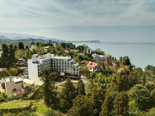 GREENWOOD, Varaa Hotelli Batumi 