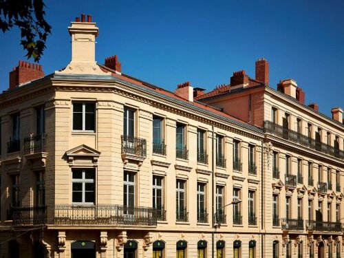 Hotel De Cambis Bw Premier Collection, Забронировать Отель Бизнес-отели Авиньона, рядом с Филипп Ле Бел Тауэр, 4* 5*