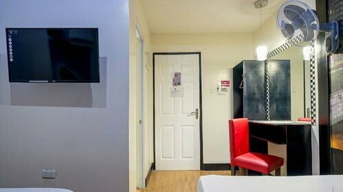 Universal Suite, Rezervasyon Otel Laoag 