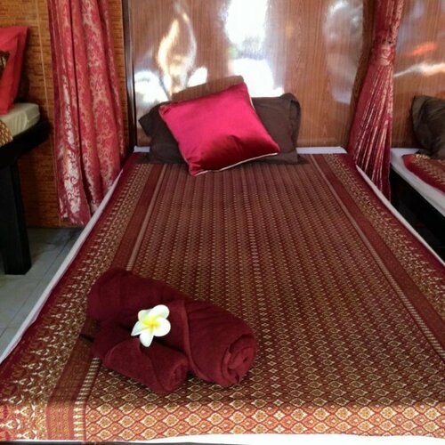 OYO 465 Krung Kao Traveller Lodge, Забронировать Отель Недорогие отели провинции Аюттхая, недорого