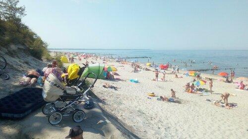 Гостевой Дом Вилла Тобиас, Забронировать Гостевой дом Отели Зеленоградска с парковкой, рядом с Пляж Сокольники, Парковка