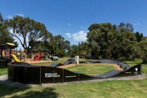 Victor Harbor Holiday & Cabin Park