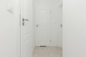 Szlachecka Apartment Parking by Renters
