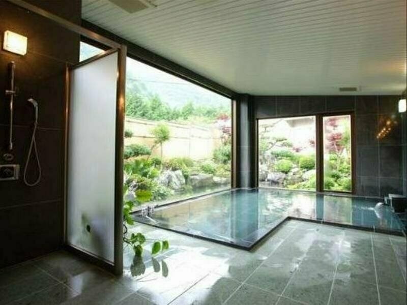 Shoji Mount Hotel