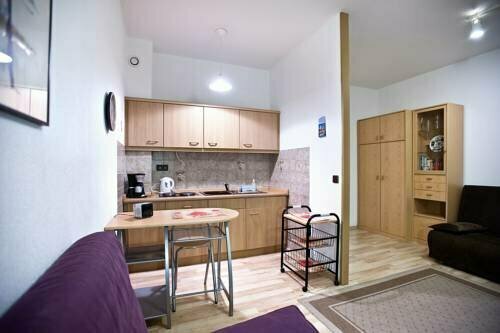 Visitcity24 Castle Charlottenburg, Buchen Sie Hotel Spandau Berlin