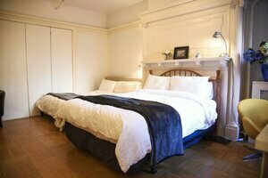 Hamilton Suites