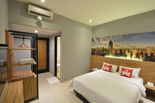 Orange Inn Hotel Mangga Besar, Book Hotel Taman Sari Jakarta, nær LTC Glodok