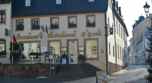 Naumann`s Hotel & Restaurant, Book Hotel Hotels in Garz with Parking, Parking