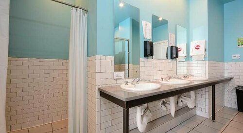 Hostel Fish, Забронировать Хостел Денвер Колорадо