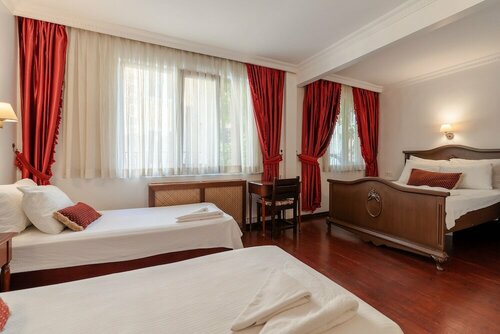 Şebnem Hotel, Забронировать Отель Отели Стамбула с завтраком, рядом с Цистерна Феодосия, Завтраки