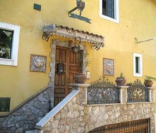 Villa Gaia, Забронировать Вилла Виллы Таормина, Вилла