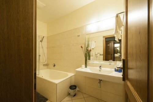 Hotel Mario, Забронировать Отель Леднице Lednicko - Valticky areal
