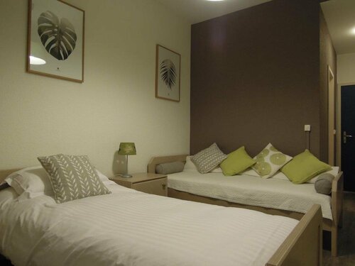 Les Chambres du CTN, Book Hotel Vaud hoteller med parkering, Parkering
