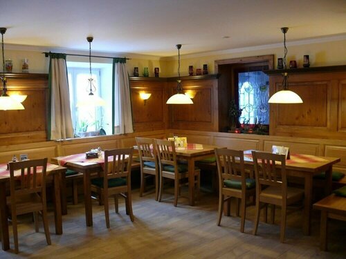 Zur Alten Dampfsäge - Gasthaus-Pension Weber, Book Hotel Billige hoteller i Bayern