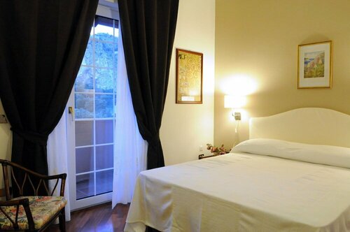 Villa Di Giorgi Apartments, Забронировать Апартаменты/квартира Чефалу Madonie Regional Natural Park