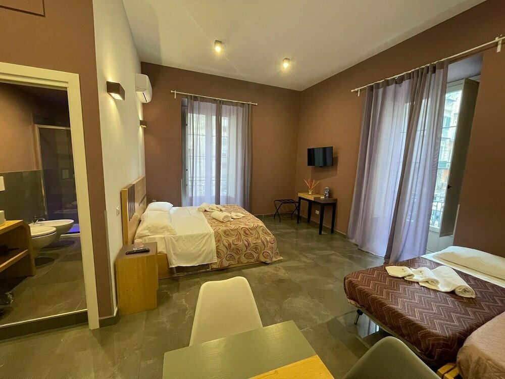 Be Italian Room Bovio 23