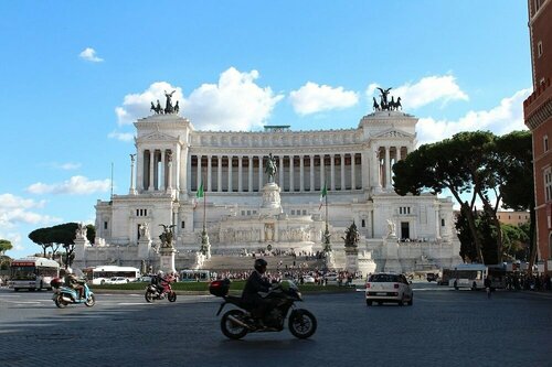 Roman Enchantment, Забронировать Апартаменты/квартира Сан-Джованни Рим, рядом с Витторио Эмануэле