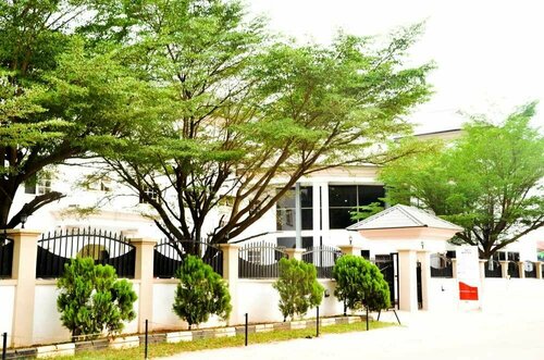 de brit hotel, Rezerwuj Hotel Benin Ikpoba-Okha