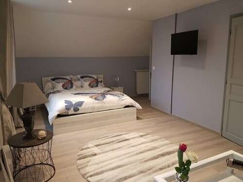 Chambre dHôte Les Ondines, Забронировать Гостевой дом Вине Шампань