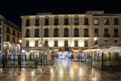 BiBo Suites Plaza Nueva, Забронировать Апарт-отель Апарт-отели Гранады, рядом с Casa de los Pisa, Апарт-отель