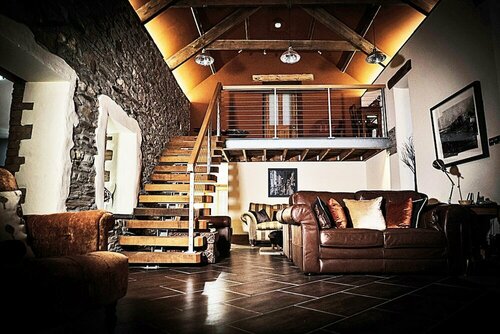 Waunwthan: B&B Suites, Book Bed and Breakfast Llangeler Glamorgan