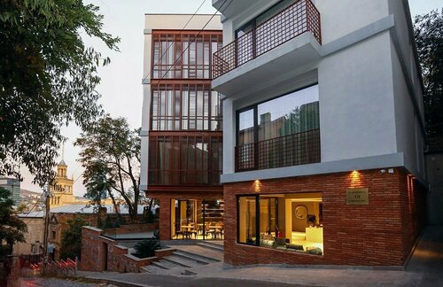 Отель Barnovi Boutique, Забронировать Бутик-отель Вера Тбилиси, рядом с Сад Самайя