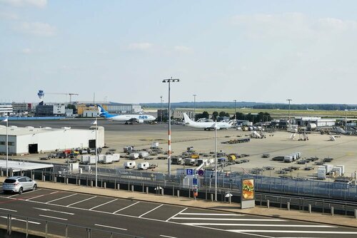 Moxy Cologne Bonn Airport, Забронировать Отель Гренгель Кельн