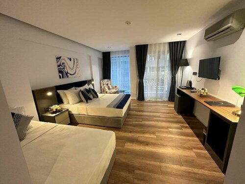 THE ROYALS HOTEL, Забронировать Отель Конак Измир, рядом с Измирский музей Агоры