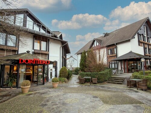 DORMERO Hotel Düsseldorf, Забронировать Отель  