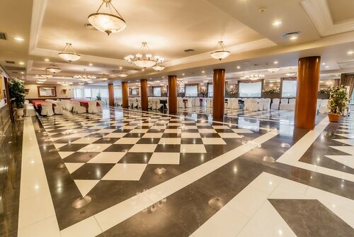 Hotel Alhama, Забронировать Отель Отели и гостиницы Синтруэниго, Отель