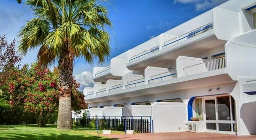 Casa Madeira in Carvoeiro, Prenota Villa Cottage a Algarve, Cottage